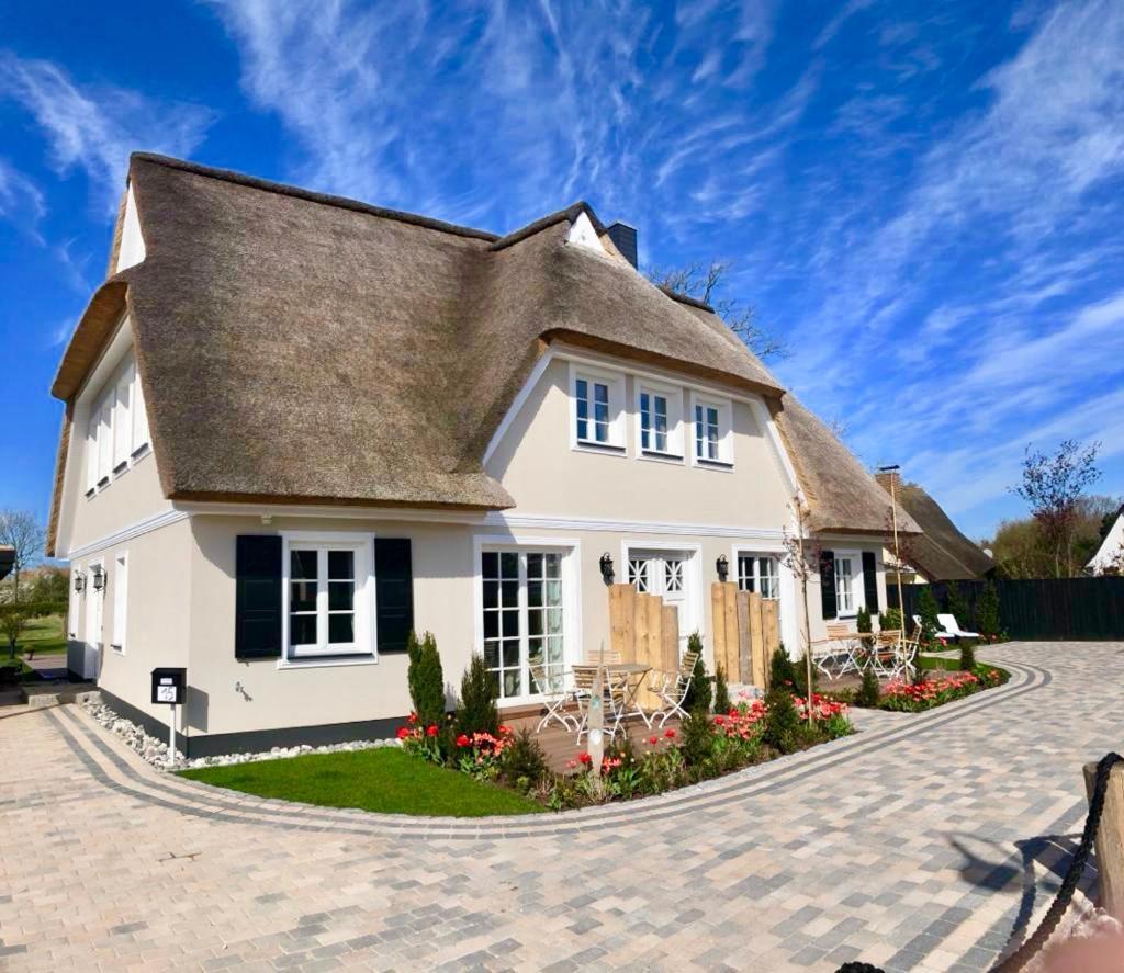 Traumhaus Unter Reet Zingst Exterior foto